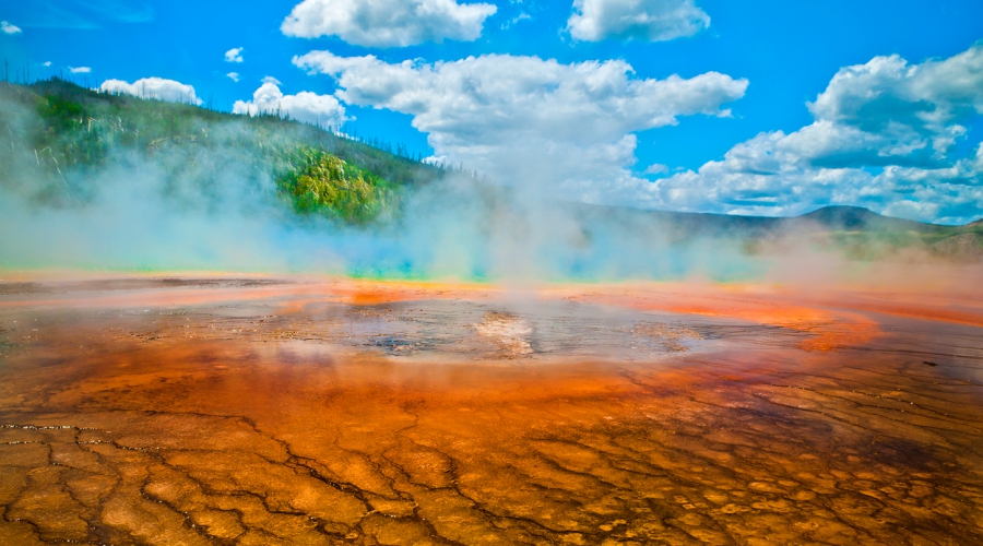 Yellowstone-Antelope Canyon-Bryce Canyon in-depth 5/7 Days (two nights in Yellowstone)